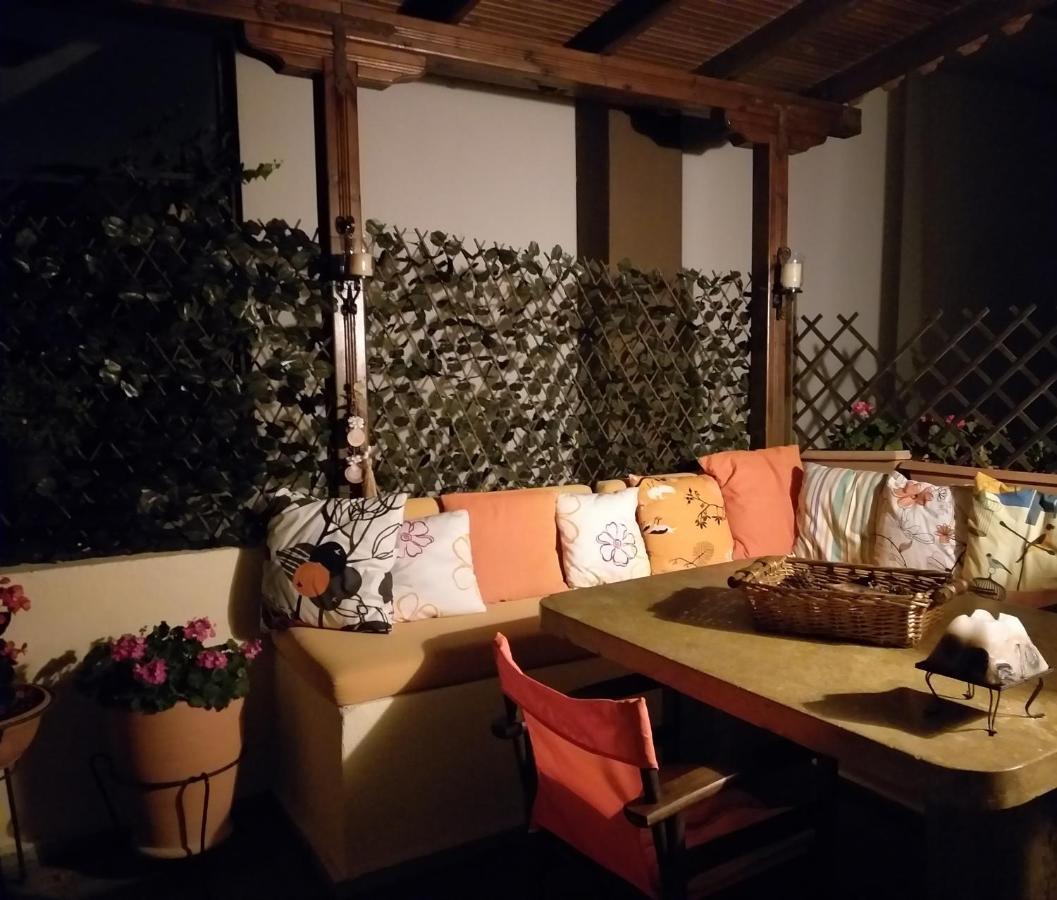 Minthi Villa Посиди Екстериор снимка
