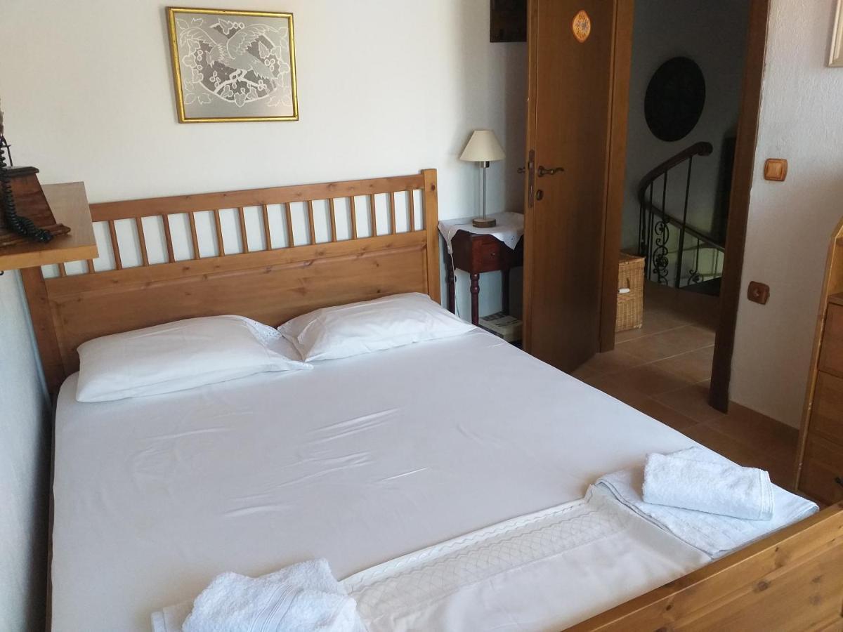 Minthi Villa Посиди Екстериор снимка
