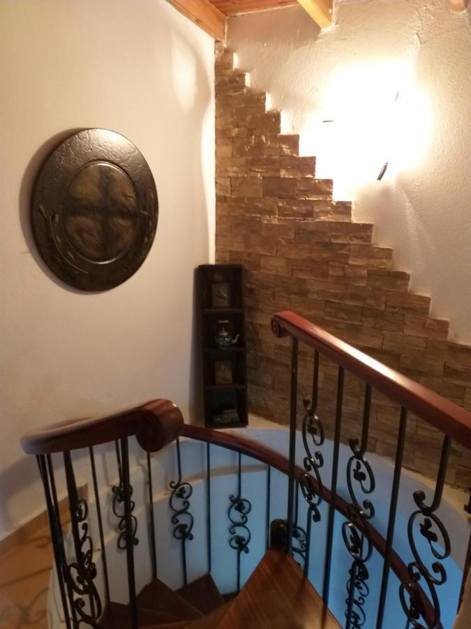 Minthi Villa Посиди Екстериор снимка